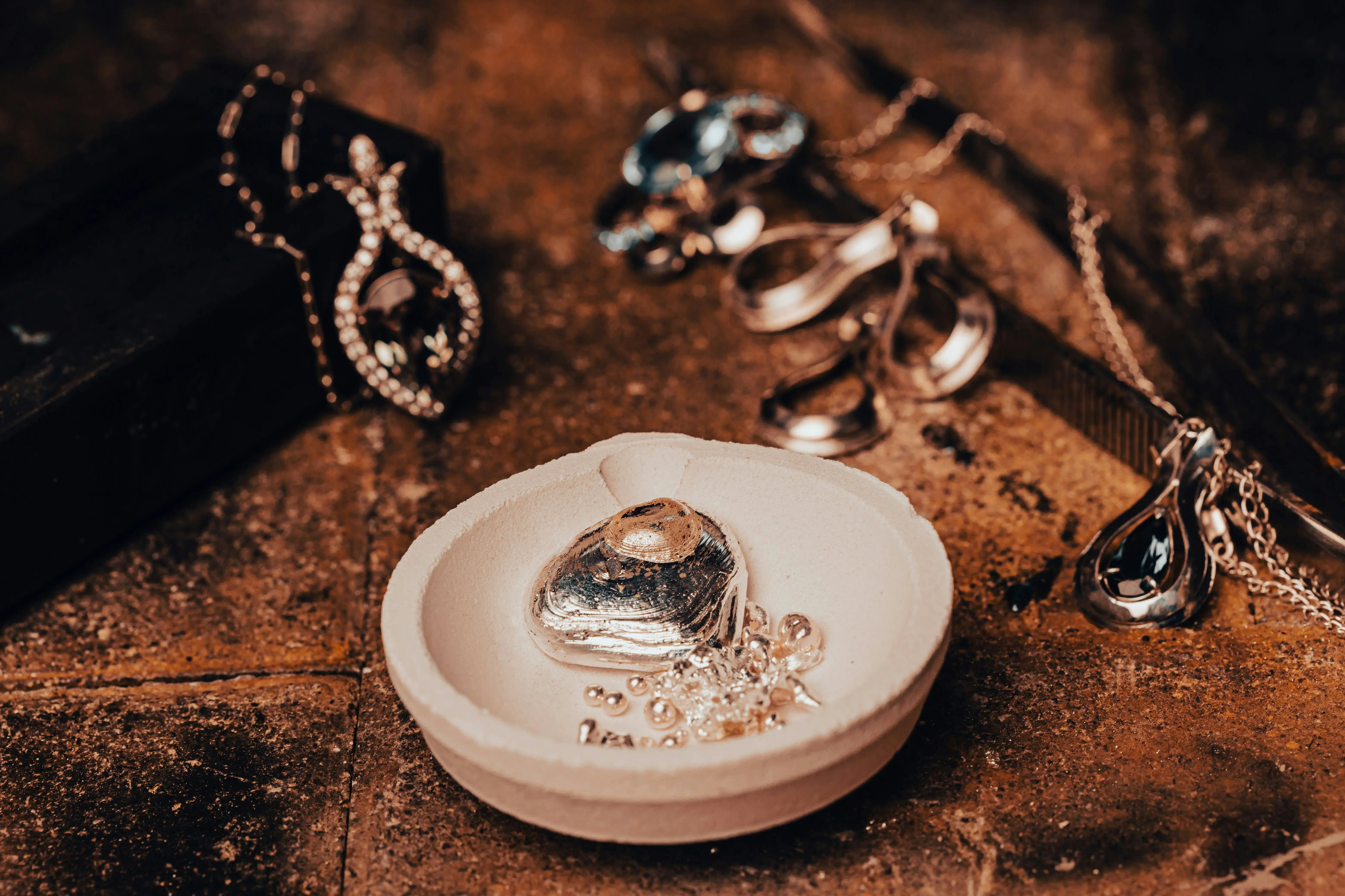 Jewelry retail display or manufacturing detail